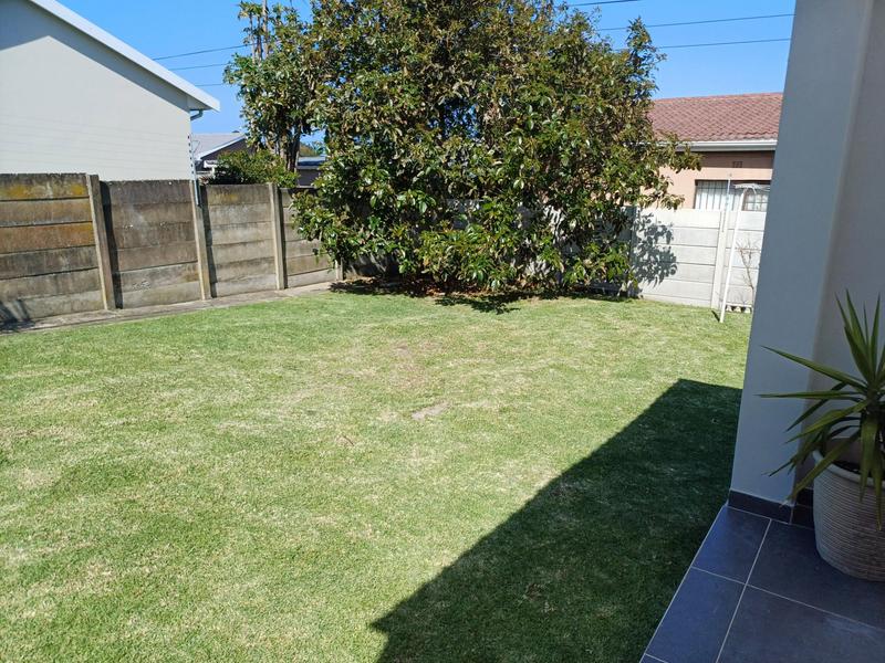1 Bedroom Property for Sale in Gonubie Eastern Cape